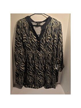 Robert Louis women's size 3XL Blouse